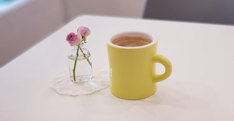 I ragazzi del Liceo Aristofane promuovono “Un caffè per una casa famiglia”