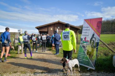 Canicross nel bosco di Gattaceca. La prima gara romana di una meravigliosa disciplina a sei zampe