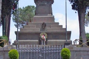 Il Museo Garibaldino illuminato di blu a sostegno delle prevenzione oncologica maschile