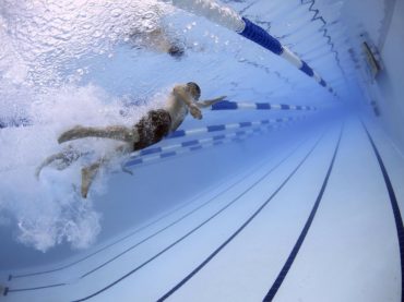 Monterotondo. A lavoro senza sosta per garantire l’apertura della piscina comunale