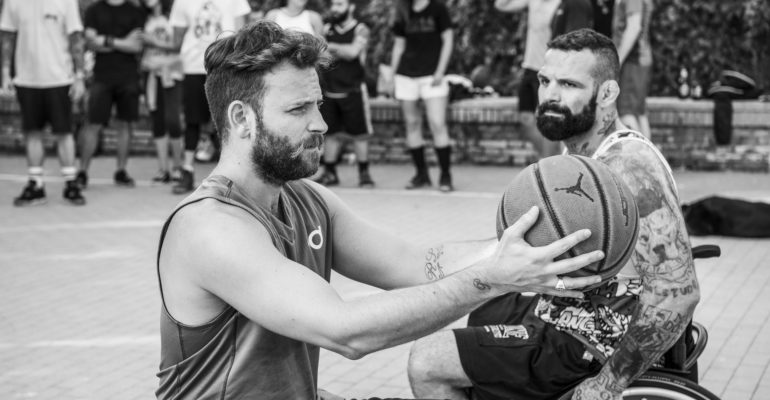 Basket in Carrozzina: a Roma Sport e Solidarietà per Ginnika 2019 con i testimonial Alessandro Borghi e Alessio Sakara
