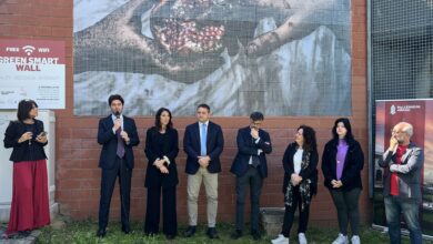 A Pietralata il nuovo mosaico digitale in bioresina: Il Tocco della Vita di Anna Crespi