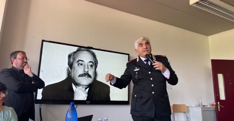 Invito alla legalità: all’Istituto Frammartino si ricordano le vittime di mafia