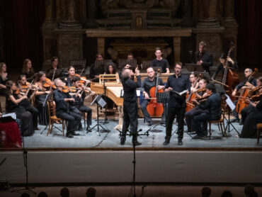 Beatrice Rana e la Chigiana-Mozarteum Baroque Orchestra sul palco del Teatro Palladium per il primo Premio ADUIM per i suoi 30 anni