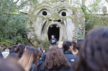 Progetti Scuola ABC: “Giardini, palazzi e misteri” con Marco Lodoli, Marco Marzocca: un tour tra le bellezze dei Castelli Romani e Bomarzo